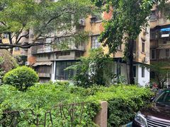 -修记牛杂店(同华东一路店)