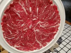 鲜切嫩牛肉-董眼镜火锅(洪崖洞总店)