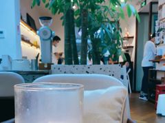 -Line 咖啡(石厦花园店)