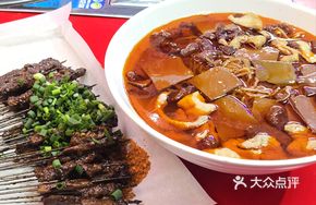 Signature Guiyang-style Intestine and Pork Liver Noodles