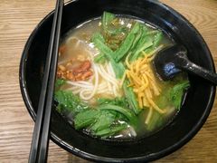 -桂在香知桂林米粉(红博中央公园店)