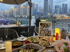 -埠口精酿夜景餐酒吧· BREWPORT BISTRO(长嘉汇重庆之眼店)