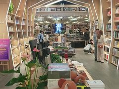 -覔书店(壹方城店)