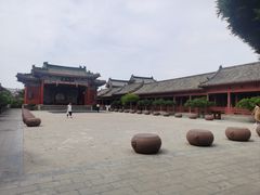 -开封府