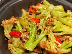 虾酱焗花菜-恭喜上堓砂锅焗·海鲜大排档(闵行龙湖店)