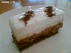 黑白巧克力慕斯-榖屋house of flour(张江首店)