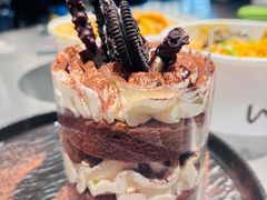 -W COLLECTIVE  DESSERT SHOP