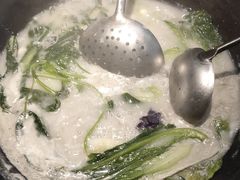 -陈大锅·岳阳鱼馆·地道岳阳菜(美食街店)