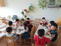 -乐融婴幼儿成长中心(四季青校区)
