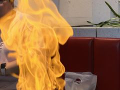 招牌火焰厚切牛肉-蜜桃餐厅·伴山(绿宝广场店)