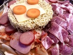 -炙韩料理·部队锅专门店