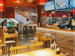 大堂-肠王卤煮(西单食宝街店)