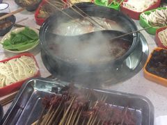 -旺巴蜀小郡肝串串香(登高西路店)