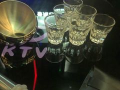 -蓝色派对KTV(聚然广场店)