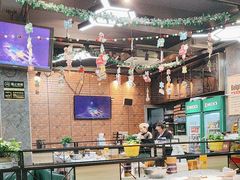 -云晓光头烧烤吧(德平路店)