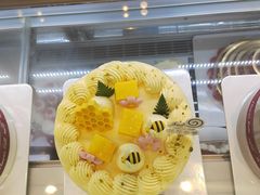 -花花卷卷·鲜食蛋糕(静安久光百货店)