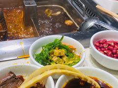 -海底捞火锅鲜切牛肉主题店(长寿路店)