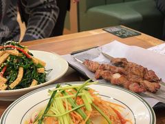 -贯贯吉·清真餐厅(浙江中路店)