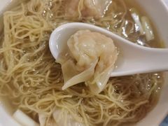 鲜虾云吞面-恩宁刘福记(东华东路店)