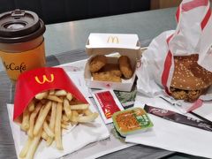 -麦当劳(北京大兴机场二层国内到达(安检外)店)