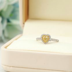 -威德钻石-克拉钻大本营(南京东路店)