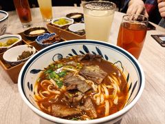 -康师傅私房牛肉面(马泉营奥莱店)