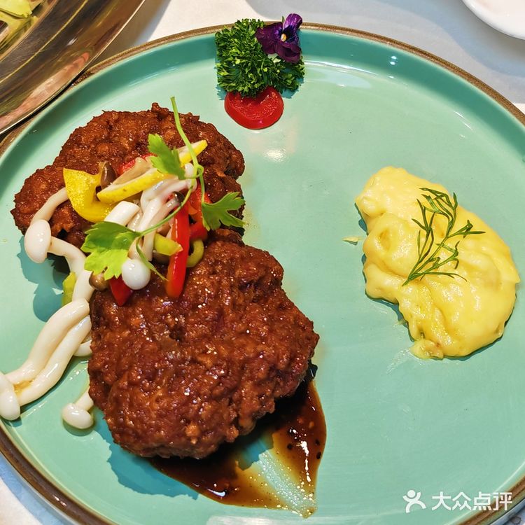 他家可是全国大连锁呀，并且在哈尔滨还是必吃榜的品牌呢