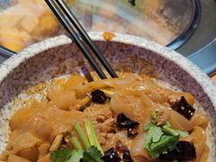 -山河屯铁锅炖·非遗铁锅炖(华强北店)