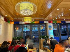 -乡土特色.冷锅鱼.牦牛肉汤锅