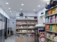 -四月宠物医院·猫专科·心脏专科·内科(转塘店)