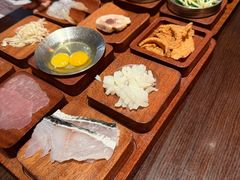 -银米·云南传统过桥米线(双廊黑金冠店)