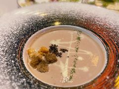 黑松露蘑菇汤-YUE·6·西式融合餐厅(外滩六号店)