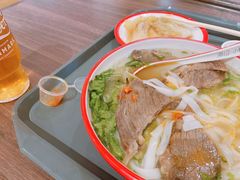 -大食代美食广场(上海中心店)