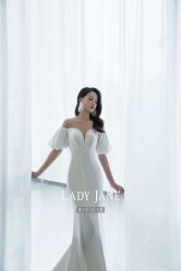 -Lady  Jane高端婚纱礼服馆