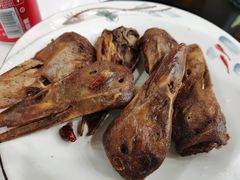 -老鄞江清水龙虾•赵赵家(江北店)