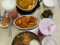 -拌来拌去石鍋拌飯(文鼎店)