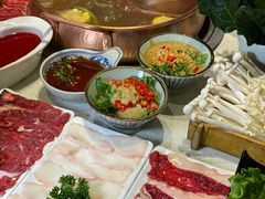 -牛村来人潮汕牛肉火锅(西单店)