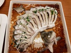 清蒸武昌鱼-莲餐厅·湖北菜·藕汤是头牌(愚园路店)