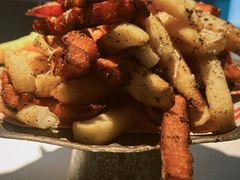 -春树下·树屋花房西餐厅(罍街AS1980店)