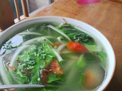 -石磨豆花家常菜·牦牛排土火锅