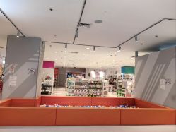 -宝大祥青少年儿童购物中心(普陀中环店)