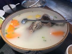 -万重锦·人文川菜馆(骡马市店)