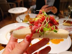 牛肉塔塔配牛油果黑橄榄酱-Solo(衡山路店)