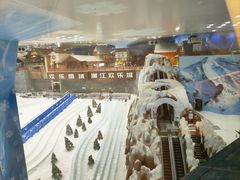 -长沙湘江冰雪世界