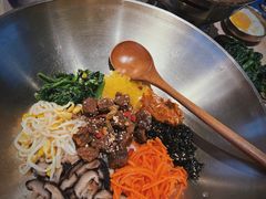 烤牛肉拌饭-梨花牛肉汤饭(仁恒伊势丹店)