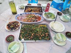 -金水泊山庄·花椒鸡(铁山坪店)