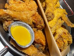 炸鸡翅一半一半-富乐满韩国正宗炸鸡韩国料理(虹泉路店)