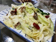 炝炒圆白菜-聚八方土菜馆(余松路店)