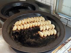 -洋洋锅贴