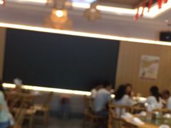 -陈厨老味·老派郴州菜(宜章店)